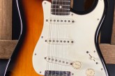 Fender 1996 American Standard Sunburst-1a.jpg